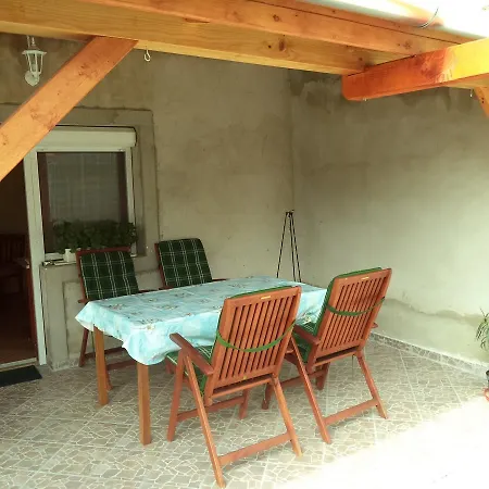 Apartamento Apartment Balatonlelle 3 *