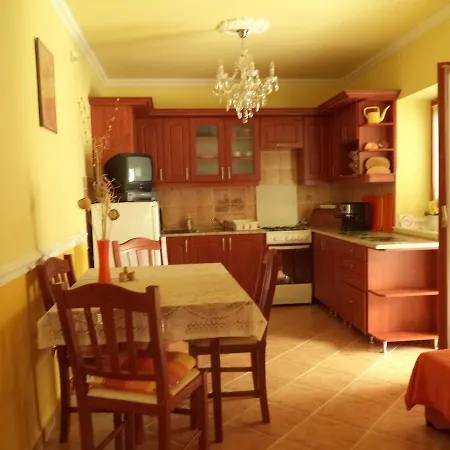 Apartment Balatonlelle 3 * Balatonlelle